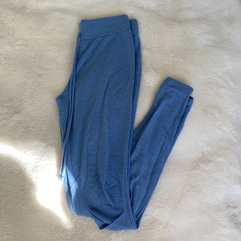 Fashion Nova leggings